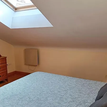 Duplex , Asturias , Espana شقة *